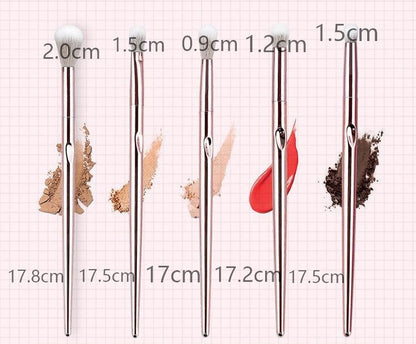 Makeup brush