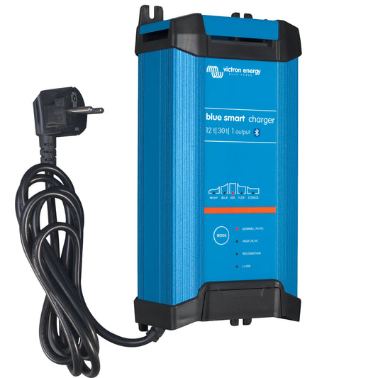 Victron - Blue Smart IP22 Charger 12/30(1) 230V UK [BPC123047022]
