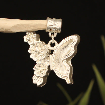 Butterfly Pendant Inlaid With A Bell